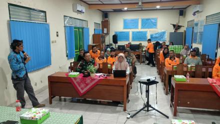 Pelatihan Pendampingan Psikososial bagi Relawan FPRB Segoroyoso