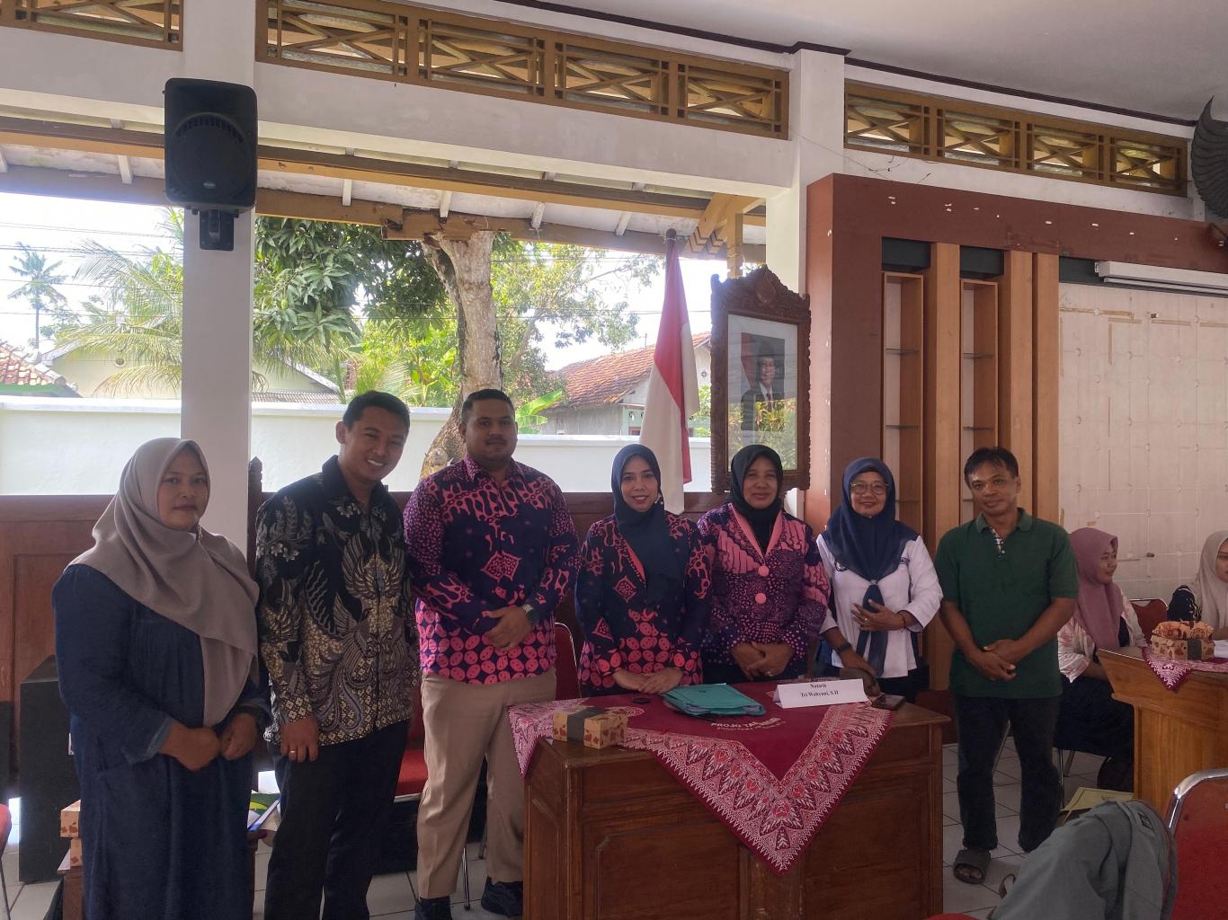 Penandatanganan Akta Pendirian Koperasi Desa/Kalurahan Merah Putih